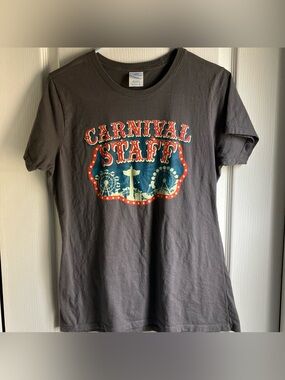 Carnival Staff grey t-shirt L